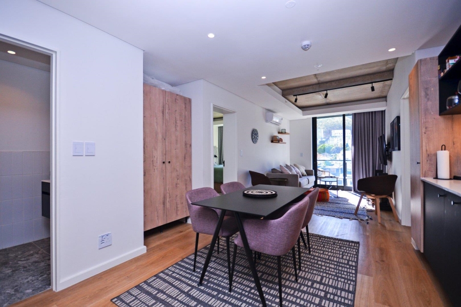 To Let 2 Bedroom Property for Rent in Sea Point Western Cape